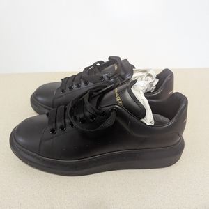 Alexander McQueen, Oversized Sneakers 43.5 (10.5 US)